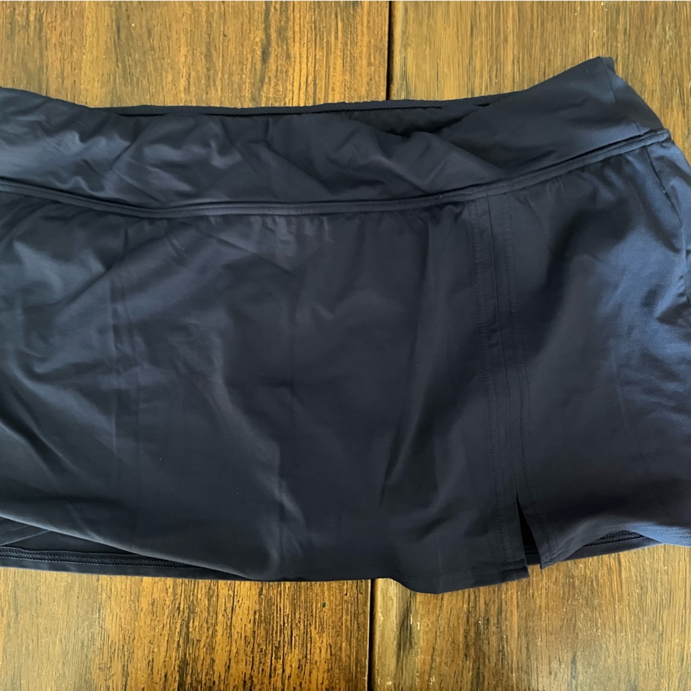 Swim skirt with attached panty